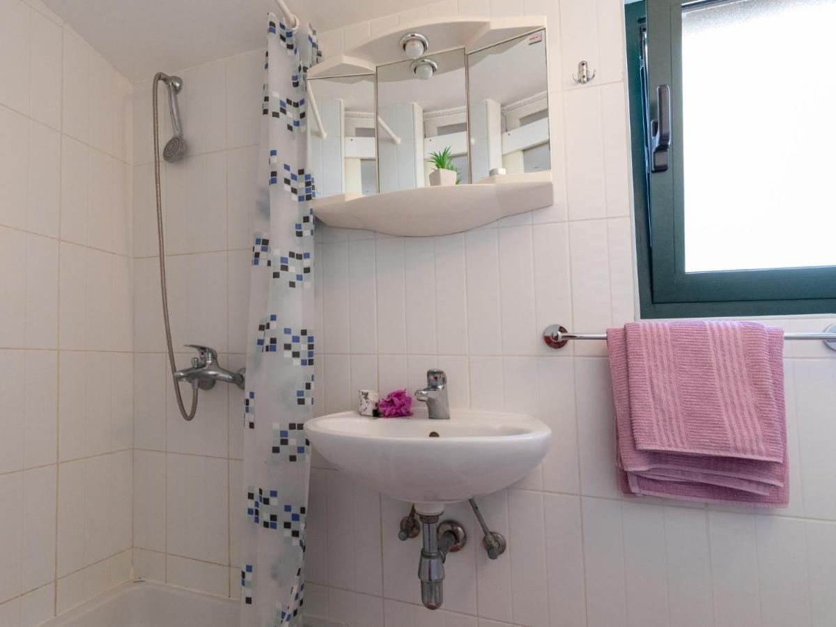 Holiday Home Dubra By Interhome Komarna Buitenkant foto